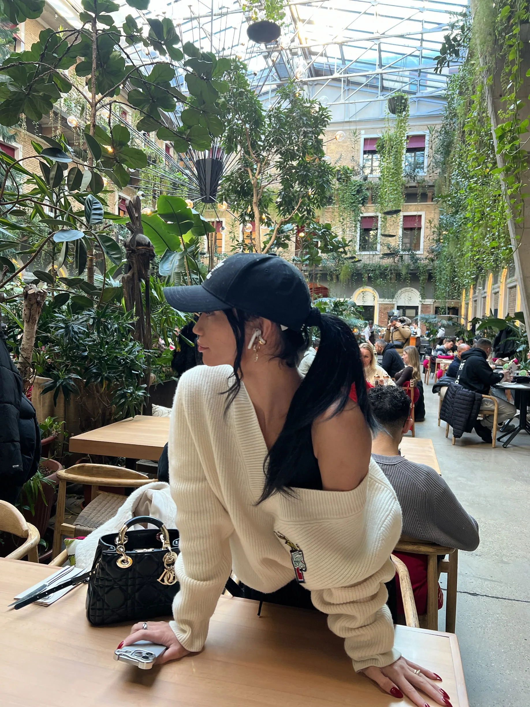 Mei escort Medellín